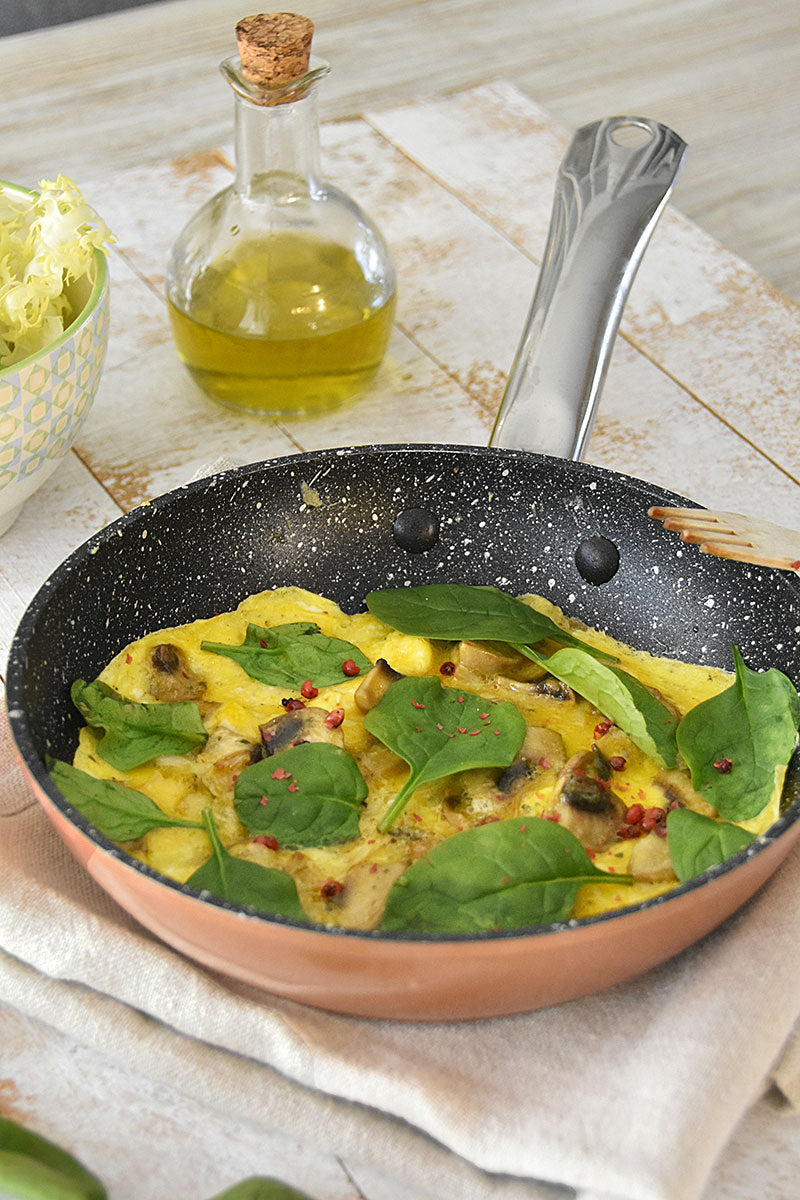 Tortilla abierta de champiñones con espinacas