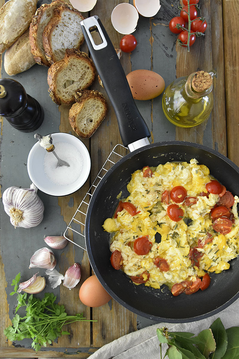 Desayuno de huevos revueltos