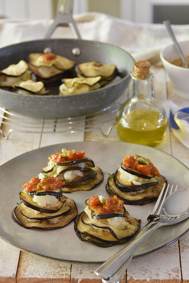 Milhojas de berenjena con bacalao