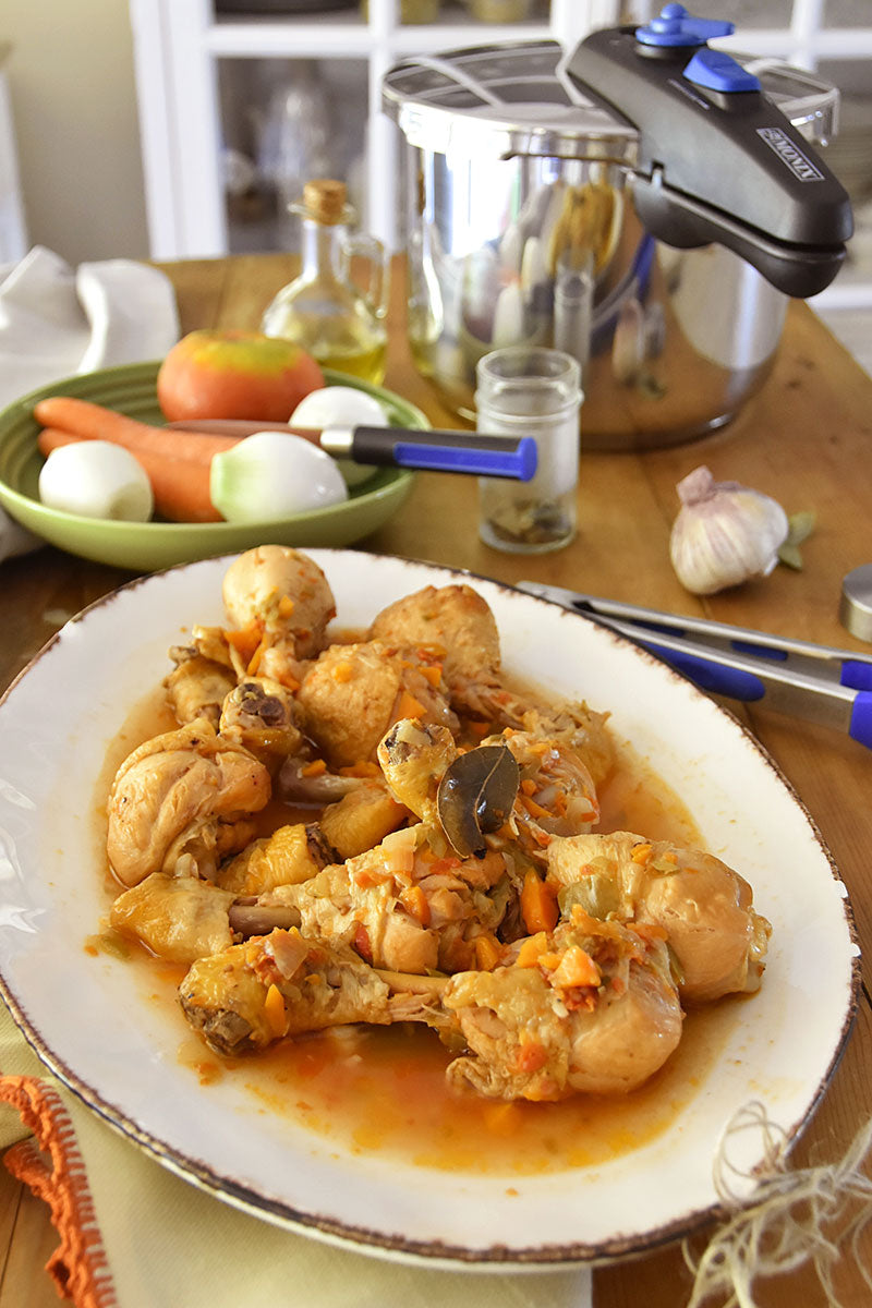 Pollo guisado en olla rápida