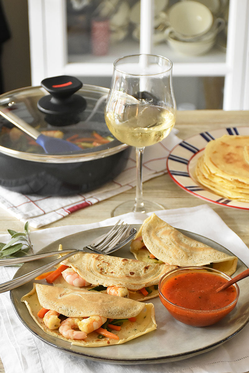 Crepes de verduras y langostinos