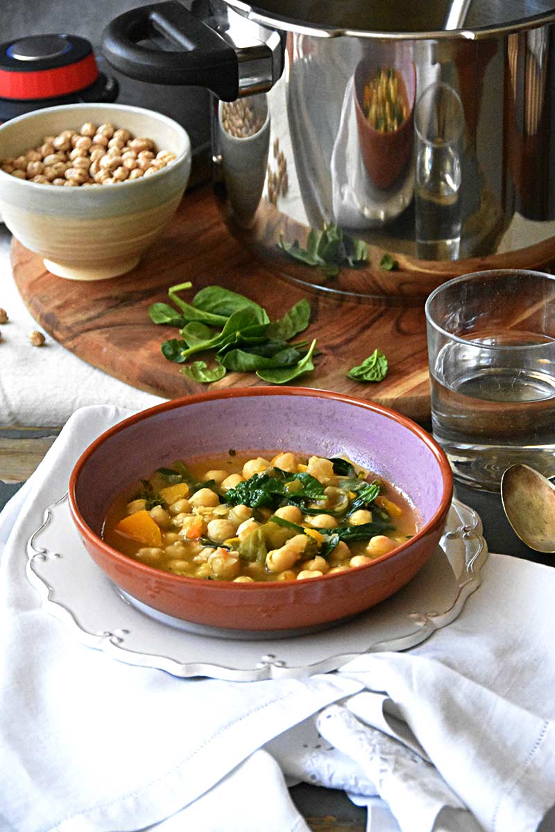 Guiso de garbanzos vegetariano