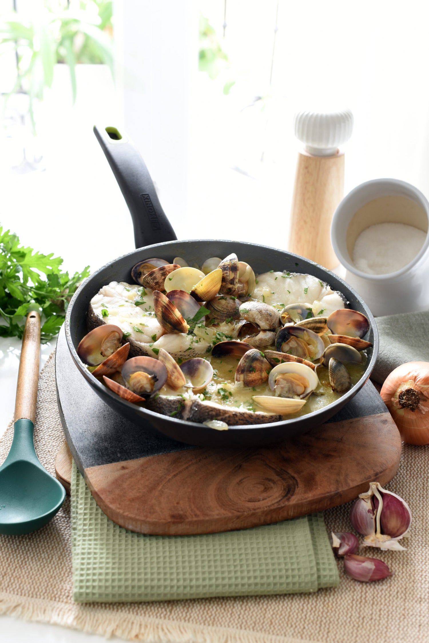 MONIX merluza con almejas IG2