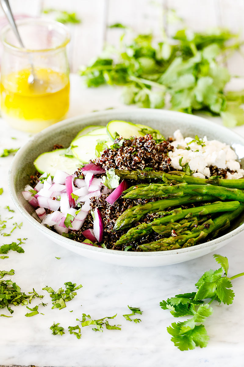 Ensalada de quinoa negra