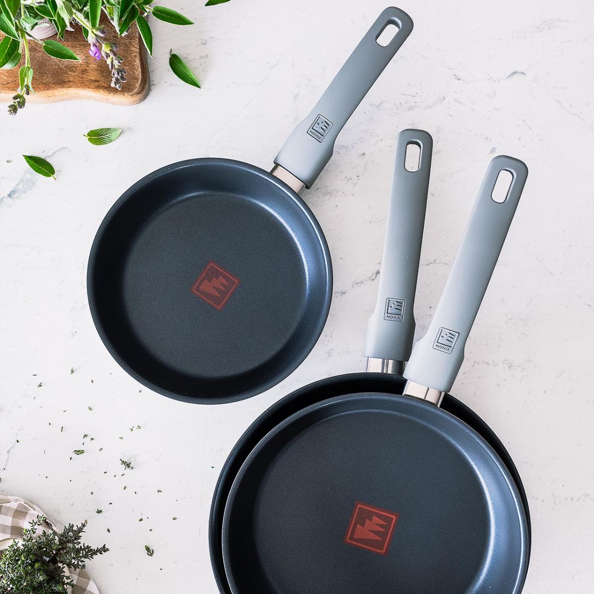 Set de 3 sartenes Non stick de Elite 20, 24 y 26 cm