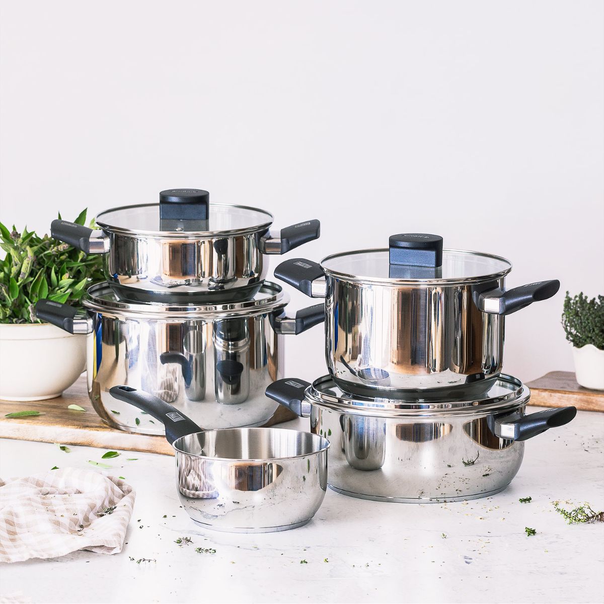 Batería de acero inoxidable sin antiadherente 9 piezas Elite