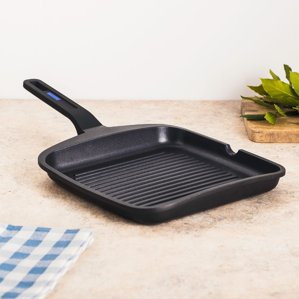 Grill con rayas Solid Pro